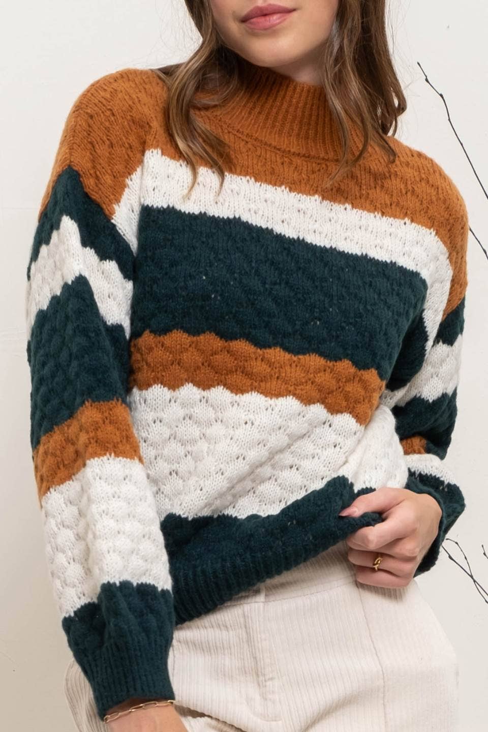 STRIPED SWEATER