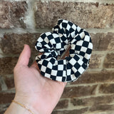 Checkered Scrunchie (single)
