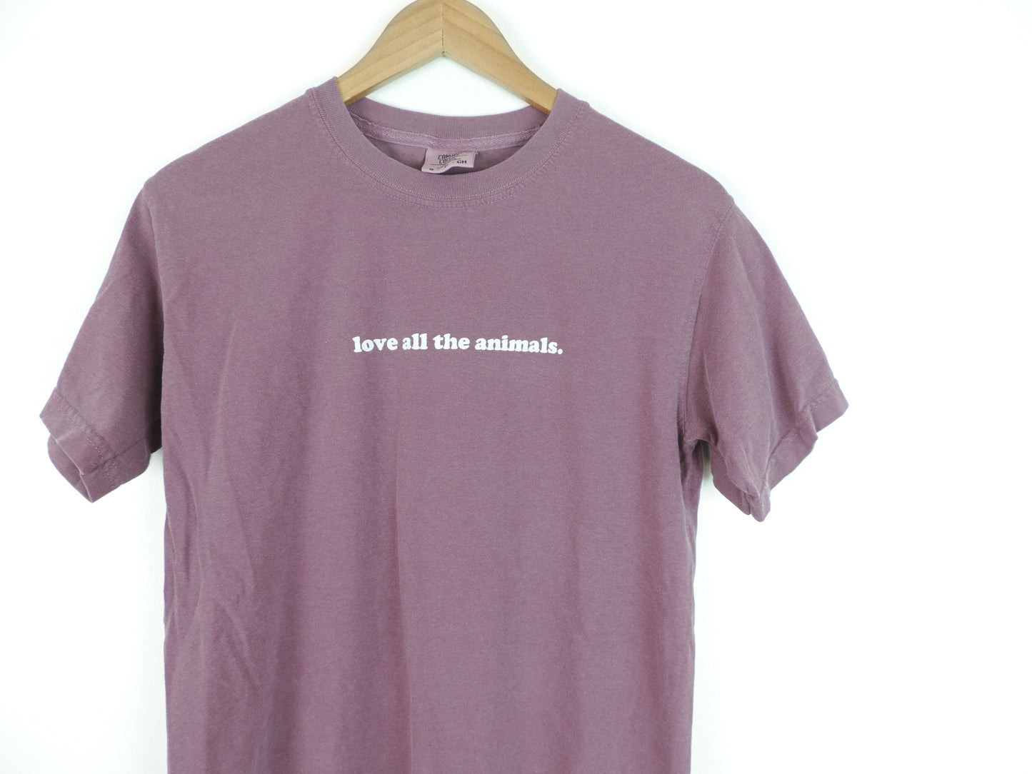 Love All the animals T-shirt