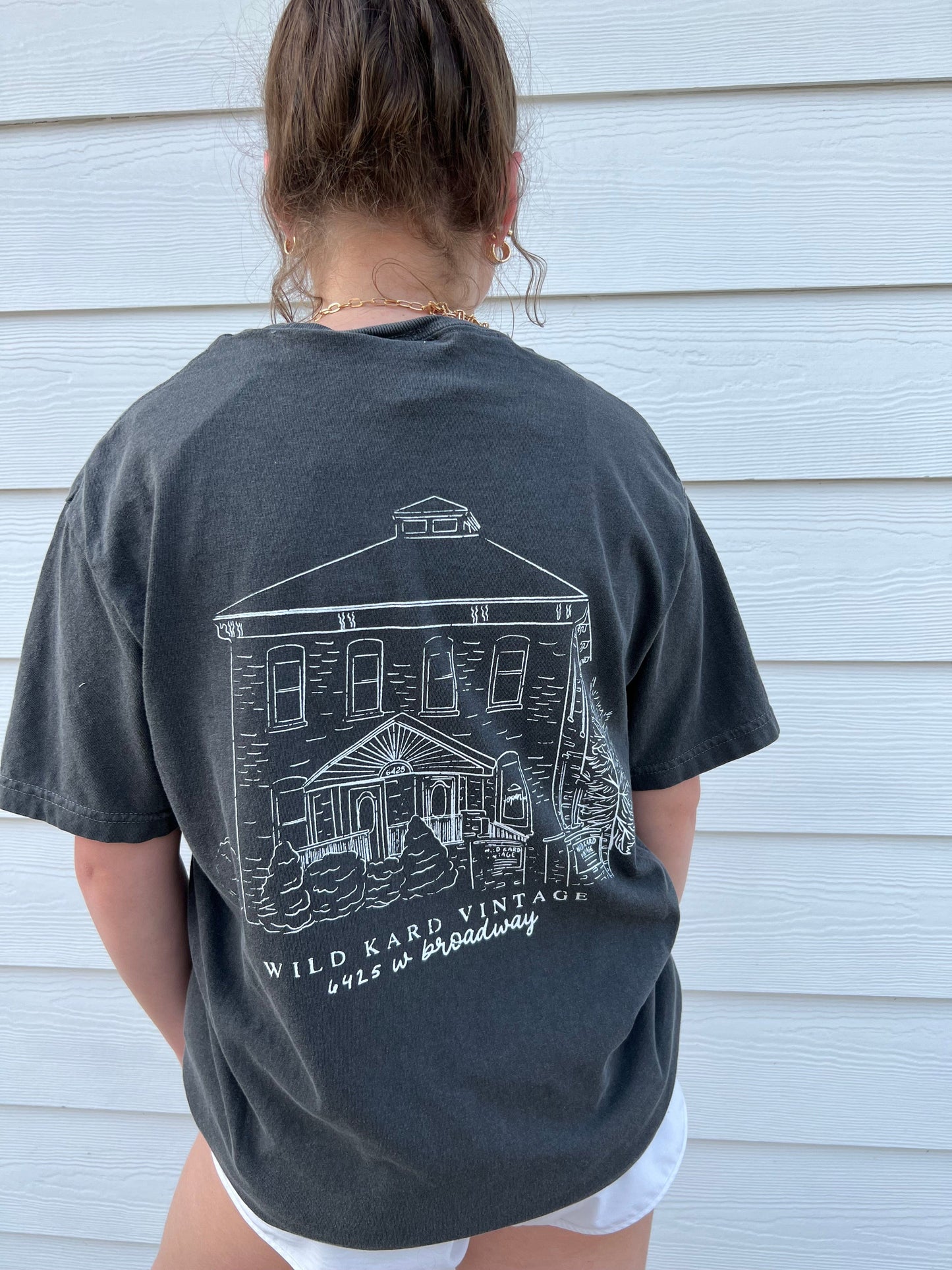 Wild Kard Vintage Building Sketch T-shirt