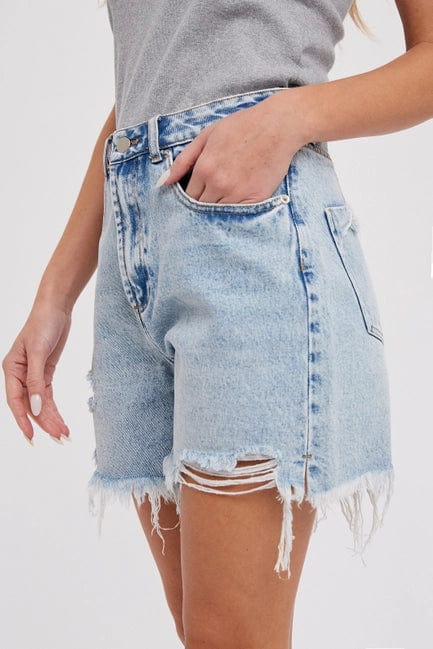 Relaxed Mid-Length Short